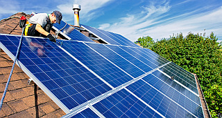 Sie können bei uns eine komplette Solaranlage kaufen bzw. eine Photovoltaik Komplettanlage erhalten. Komplette Solaranlage kaufen bzw. Photovoltaik Komplettanlage